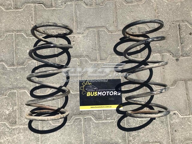 Пружина подвески задняя 4140A092 MITSUBISHI