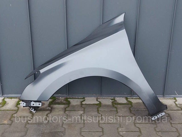 MITSUBISHI 5220K689 Крыло переднее левое в наличии Львов