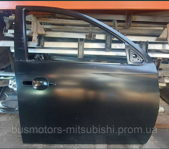5700B794 MITSUBISHI Дверь передняя правая купить в Украина