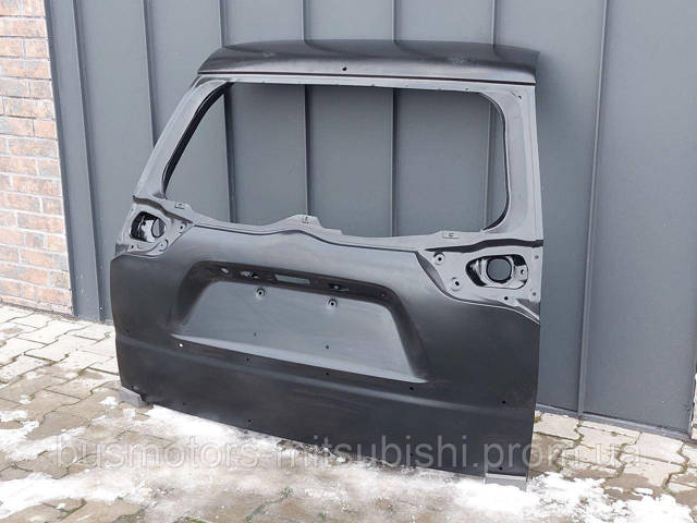 MITSUBISHI 5801A680 Дверь задняя (багажная 3/5-я (ляда) в наличии Каменское