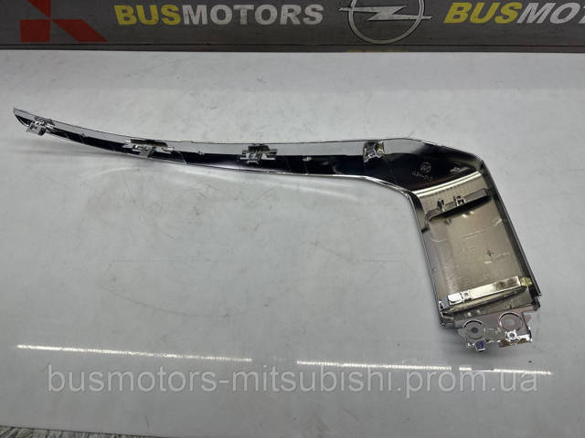 MITSUBISHI 6407A335 Накладка бампера переднего в наличии Житомир