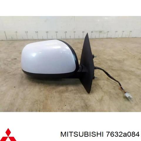 Боковое зеркало заднего вида правое 7632A084 MITSUBISHI