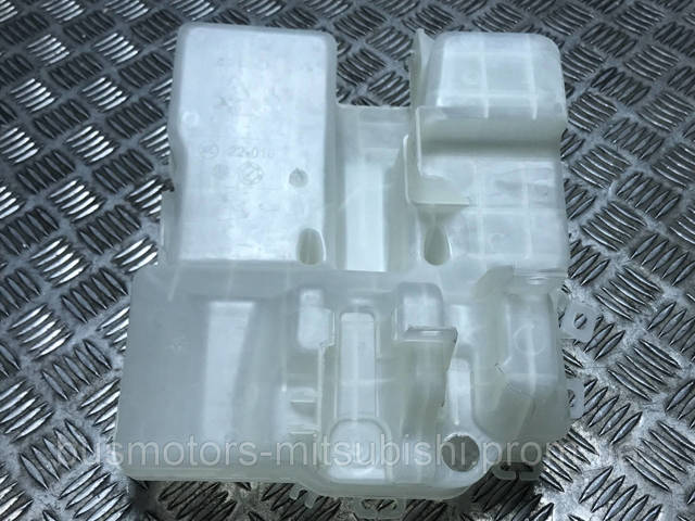 8260A200 MITSUBISHI Бачок омывателя стекла купить в Каменское