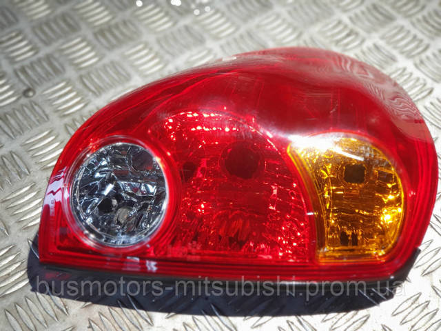 8330A155 MITSUBISHI Фонарь задний левый купить в Хмельницкий