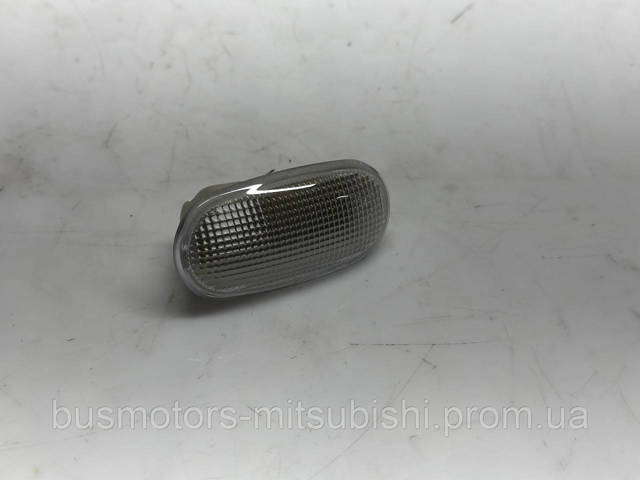 MITSUBISHI 8351A041 Повторитель поворота в наличии Киев