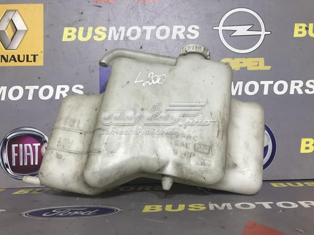  Расширительный бачок MN135072 MITSUBISHI