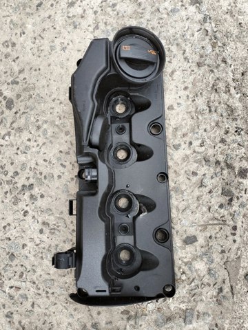 Крышка двигателя 03L103469M VAG