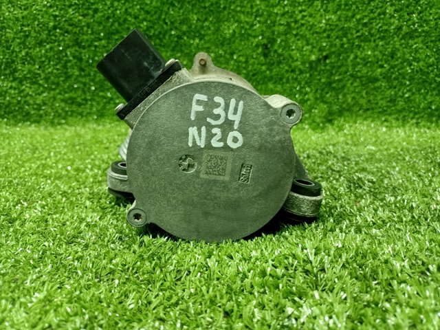 11517597715 BMW Помпа водяная (насос) охлаждения купить в Днепр