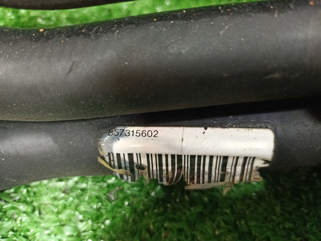 11538573156 BMW Патрубок системы охлаждения купить в Ирпень
