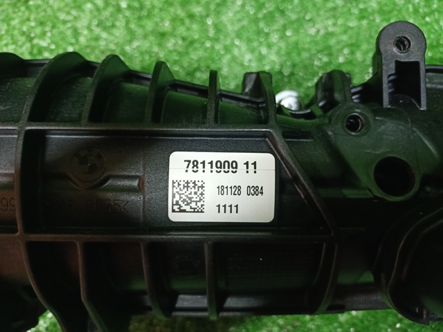 BMW 11617811909 Впускной коллектор в наличии Кривой Рог
