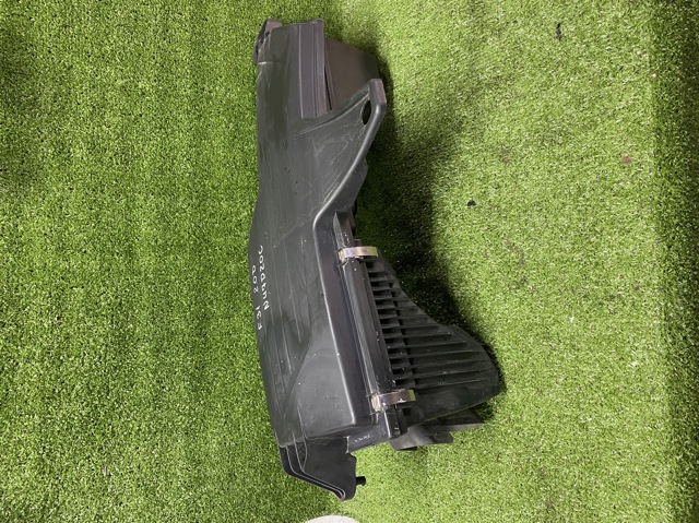 Корпус воздушного фильтра 13718511655 BMW