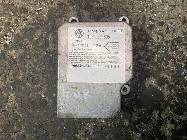Блок управления airbag 1C0909605 VAG