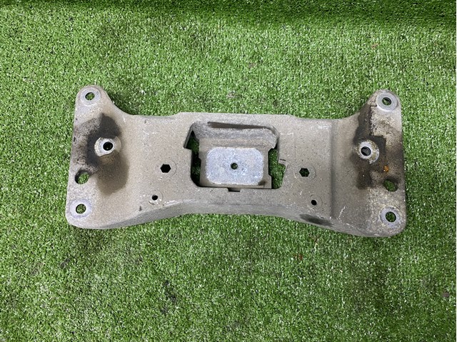 22316781222 BMW Балка крепления коробки передач купить в Украина