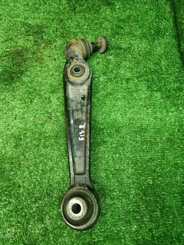 Передний нижний рычаг 31126864822 BMW