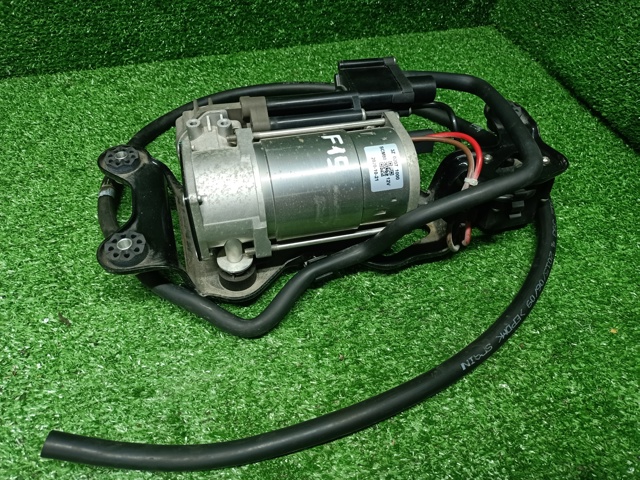 Компрессор подкачки амортизаторов 37206875177 BMW