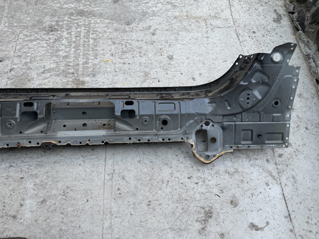 BMW 41009633545 Панель багажного отсека задняя в наличии Киев