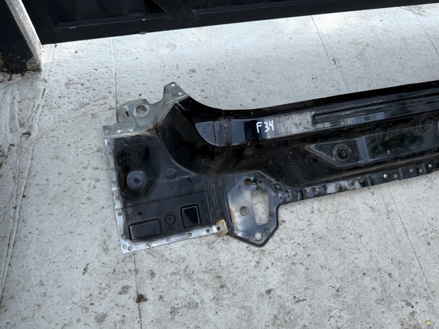 BMW 41009633545 Панель багажного отсека задняя в наличии Харьков