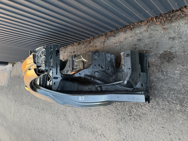 BMW 41217240488 Крыло заднее правое в наличии Киев