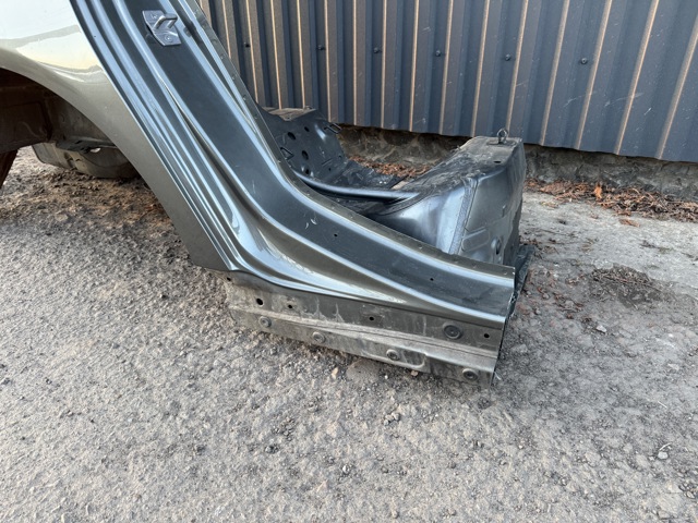 BMW 41217240488 Крыло заднее правое в наличии Ирпень