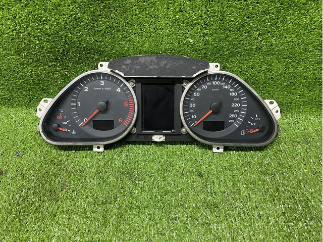 Приборная доска 4F0920900S VAG