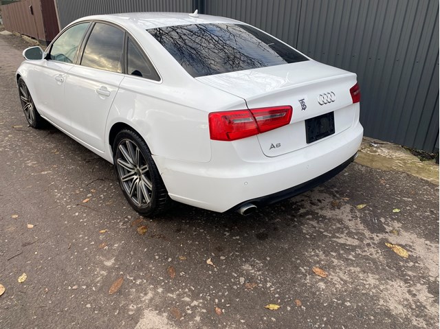 Заднее автостекло 4G5845501NVB VAG