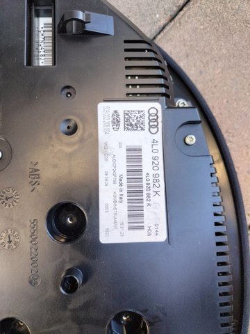 VAG 4L0920982K Панель приборов в наличии Черкассы