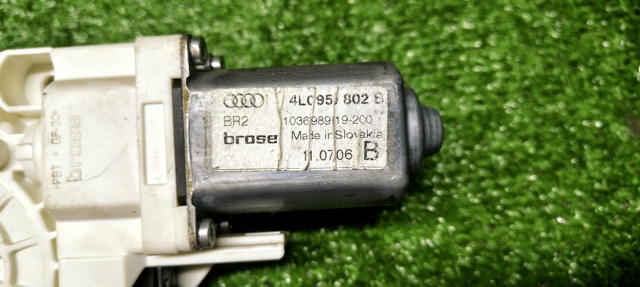 4L0959802B VAG Мотор стеклоподъемника двери задней правой купить в Житомир