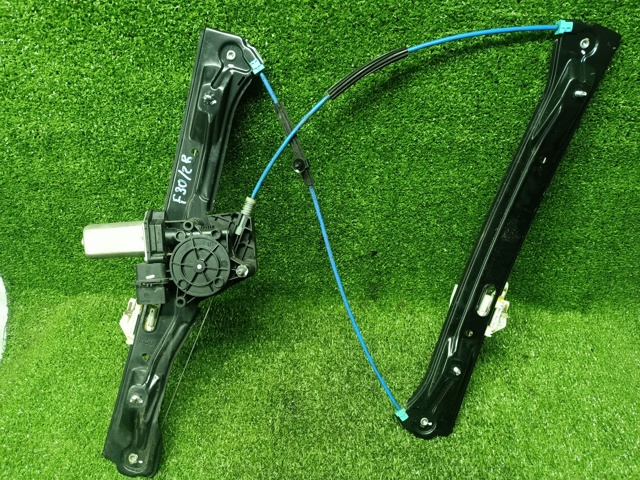 Механизм стеклоподъемника двери передней, правой 51337281886 BMW