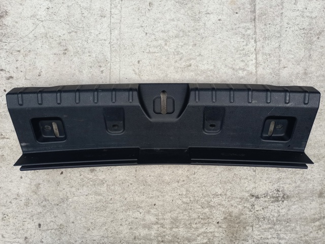 Накладка перегородки 51477221868 BMW