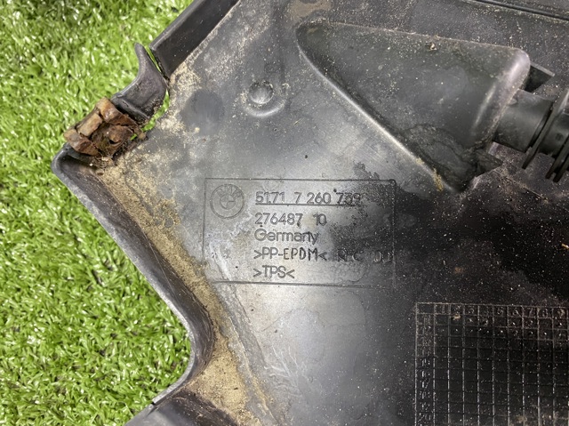51717260739 BMW Щиток грязезащитный передней арки крыла купить в Одесса