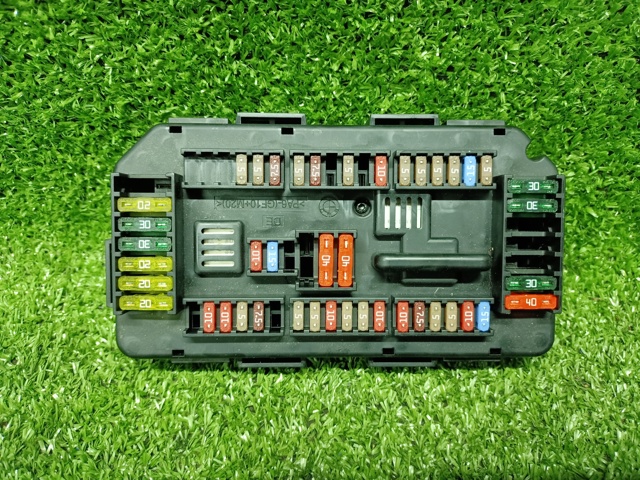 Монтажный блок 61149224879 BMW