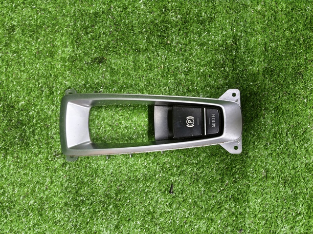 Кнопка электромеханического стояночного тормоза 61319387356 BMW
