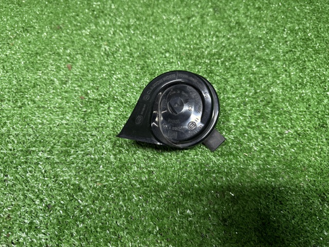 Сигнал звуковой (клаксон) 61337279781 BMW