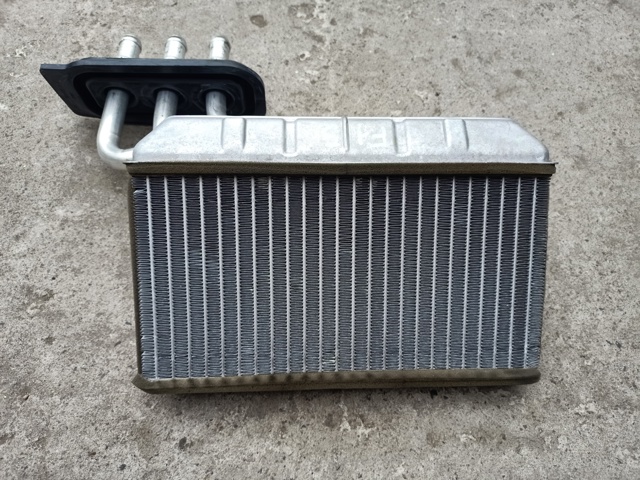 Радиатор отопителя салона 64116968204 BMW