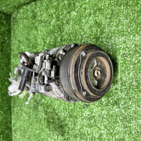 Компрессор системы кондиционирования 64526987890 BMW