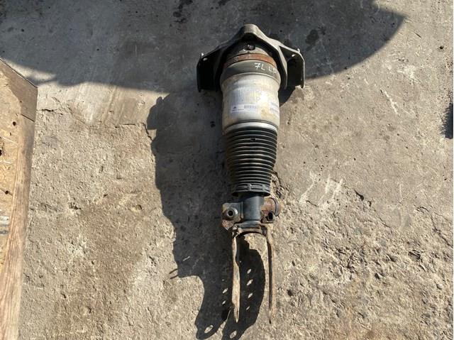 Амортизатор передней подвески левой 7L6616039D VAG