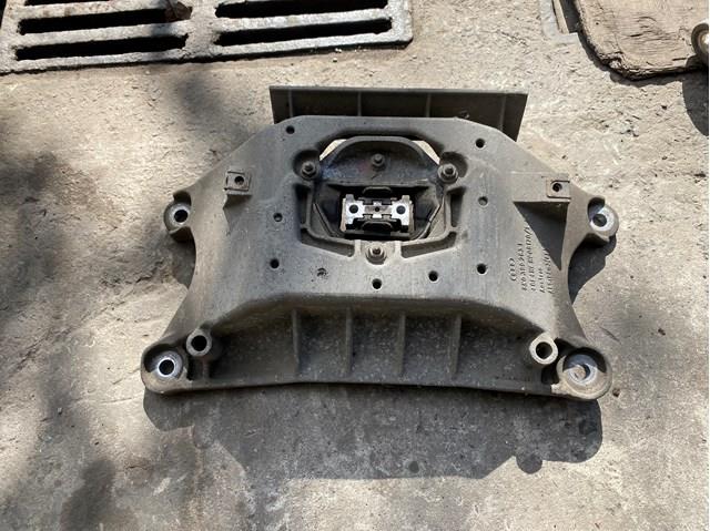 Кронштейн КПП 8K0399263T VAG