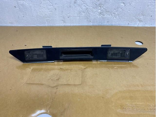 8P4827574 VAG Накладка крышки багажника купить в Каменское