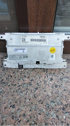 8R0919604 Дисплей многофункциональный купить Кривой Рог