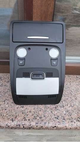 Лампочка освещения салона 8T0947135B VAG