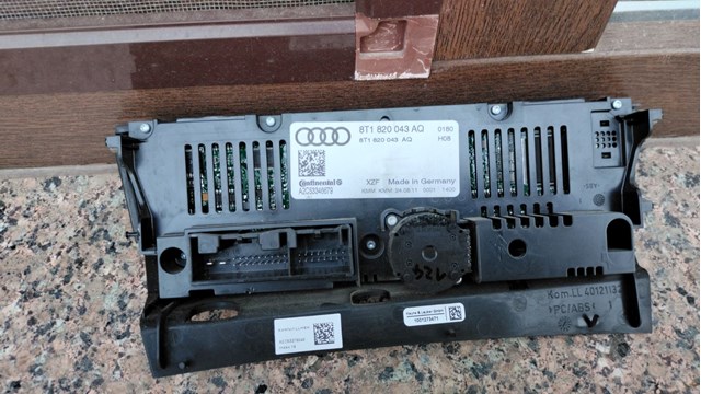 8T1820043AQ VAG Блок управления кондиционером купить в Черновцы
