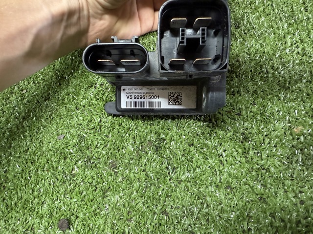 929615001 BMW купить в Львов