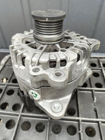Автомобильный генератор LRA03396 LUCAS