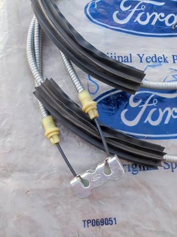 7T162A603BD FORD Задний трос ручника купить в Житомир