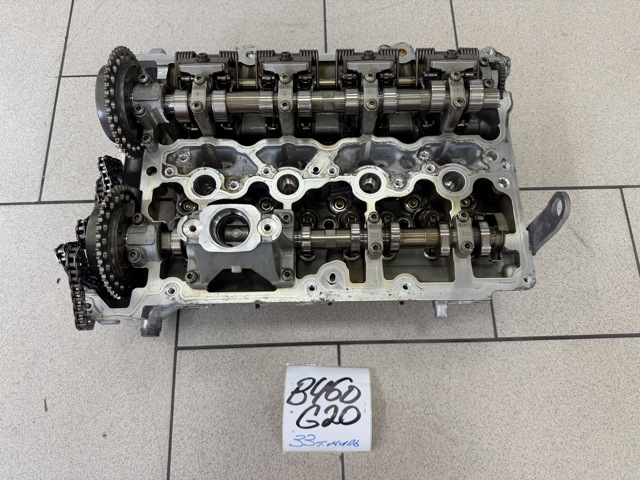 Головка двигателя 11121019167 BMW