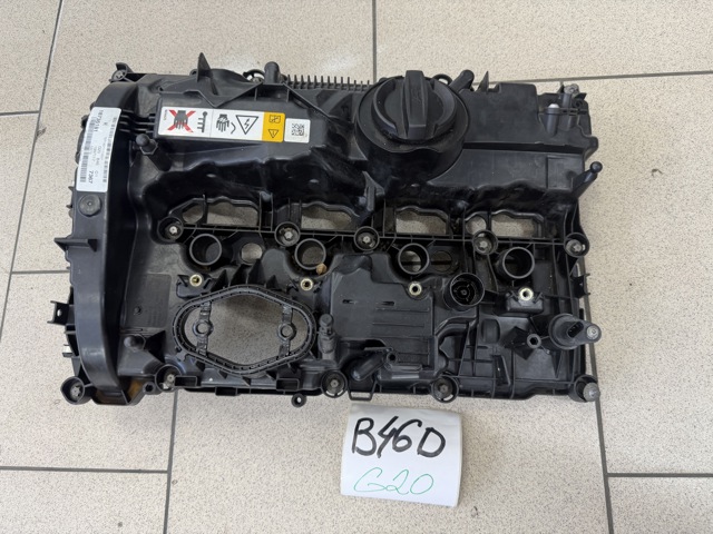 Крышка клапанная 11128631745 BMW