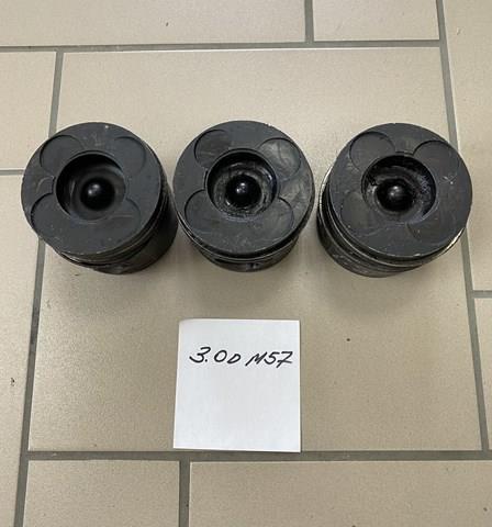 Поршень в комплекте на 1 цилиндр, STD 11217786998 BMW