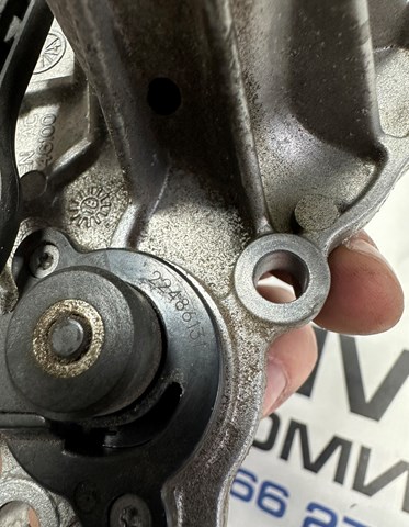 BMW 11518638026 Помпа в наличии Львов