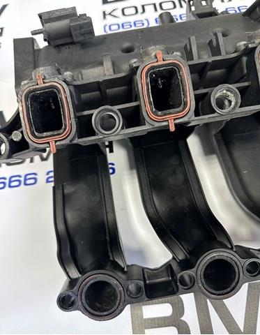 BMW 11617787318 Коллектор впускной в наличии Ирпень