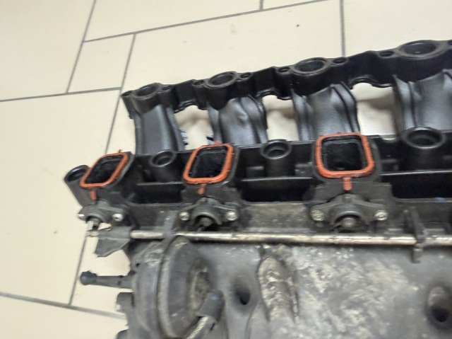 11617789287 BMW Впускной коллектор купить в Ирпень